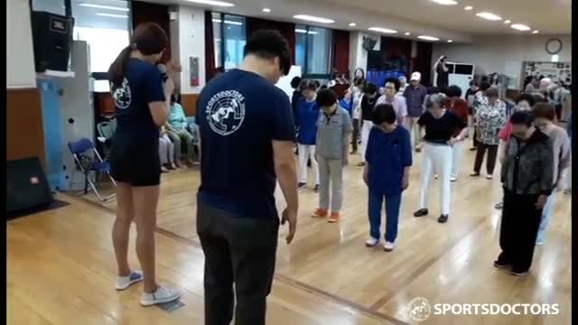  SDCOIN 발행 스포츠닥터스 홍보대사 현영, 어르신 근력 코치 변신! -국제의료봉사단체 스포츠닥터스 상설 프로그램 자원봉사자 참여, 6월까지 1,857회 국내외 의료봉사 실시-