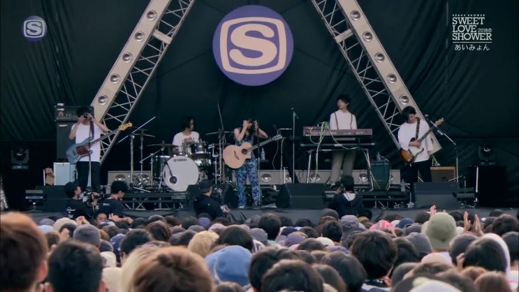  あいみょん(Aimyon) - 君はロックを聴かない(넌 락은 듣지 않아) LIVE 자막