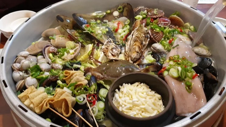  수성구 황금동 맛집 수성못맛집 홍이네 대왕조개전골
