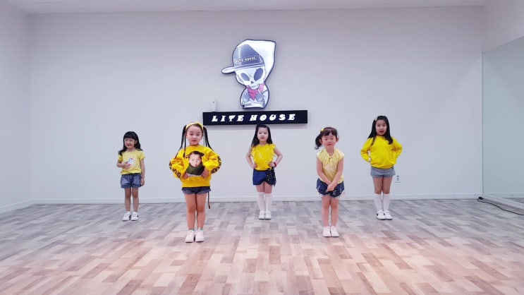  [광명댄스학원/소하동댄스/하안동댄스]유아댄스        모모랜드-바나나 차차