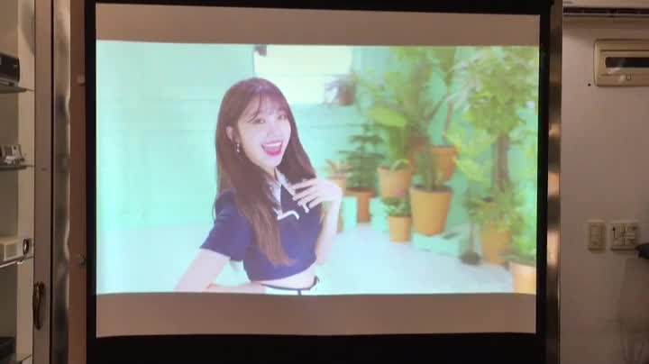  주점 업소용빔프로젝터 설치형 스크린 추천