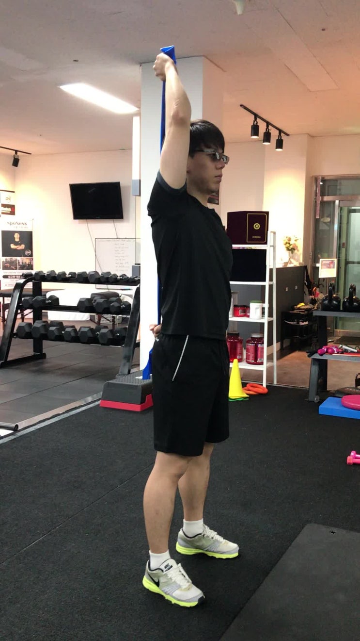  어깨충돌 증후군(shoulder impingement syndrome) /어깨 통증/ 어깨 재활/밴딩/스트레칭/군 자 피디/ 광진구 피티