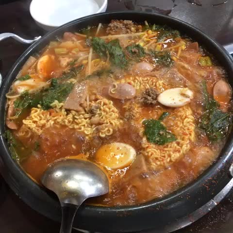  [서울/중구] 서울시청 부대찌개 맛집 대한민국 모든 직장인들의 12시 최대의 고민 점심타임 고민고민하지마!!3탄<28년 전통 의정부부대찌개  > 시청 본점