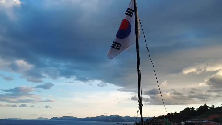  74주년 광복절 태풍 크로사는 일본으로 갔구나