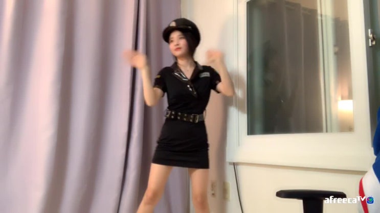  아프리카 BJ 짜미 경찰복 LIKEY 섹시 댄스