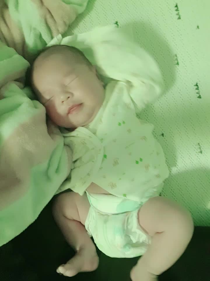  생후 43일, 44일,45일 분유량 몸무게