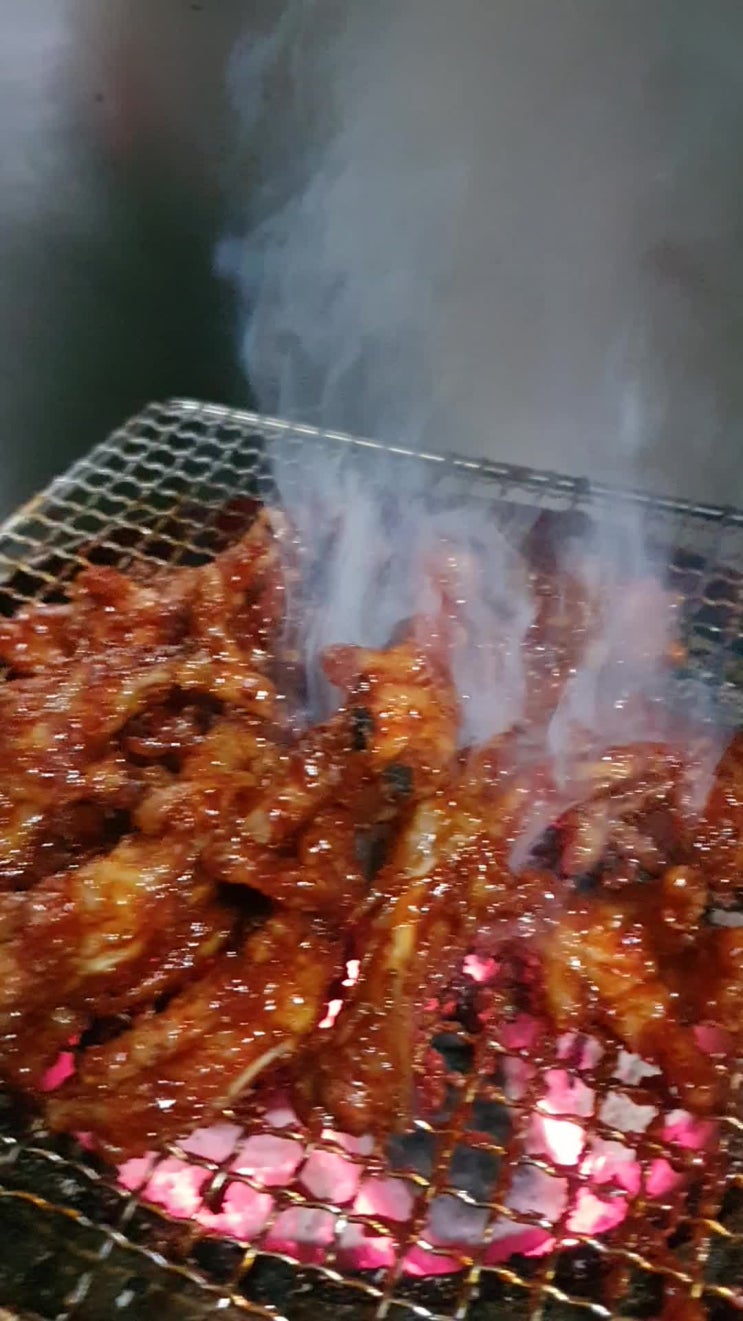  불타는꼬꼬발 통뼈닭발