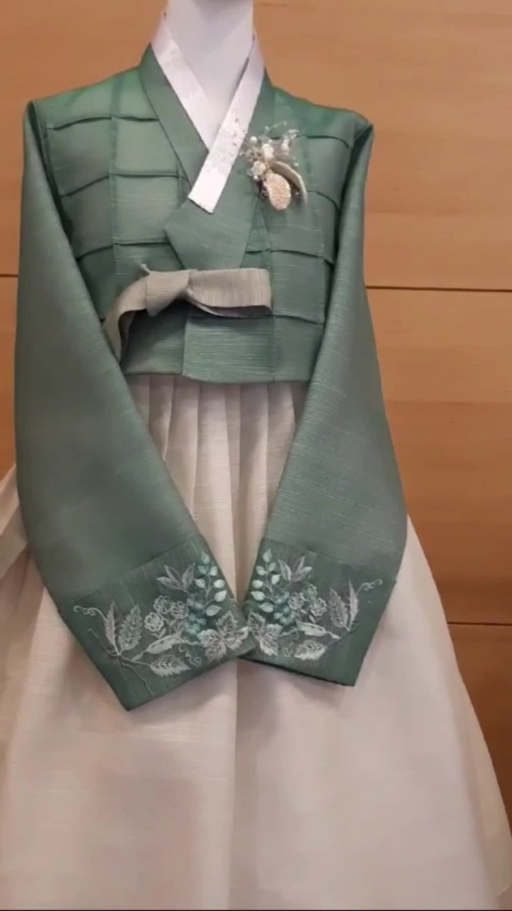  청주 결혼식 한복 및 하객한복으로 단아하게-