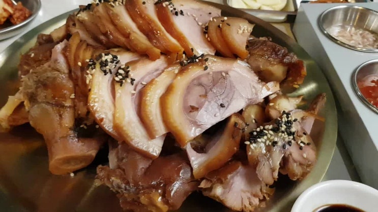  합성동맛집, 합성동족발, '이층조옥발'
