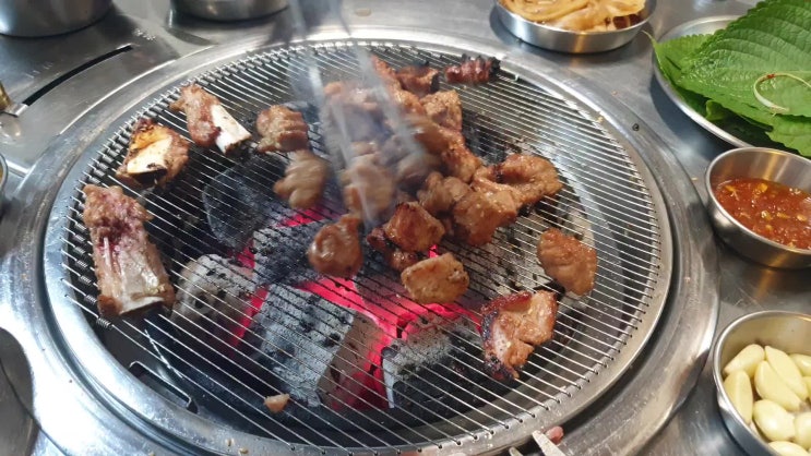  밀양 맛집 :) 밀양 임시정부에서 고기 냠냠!!