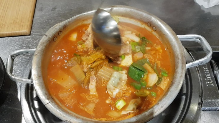  김치찌개와 귀리밥 전문 해운대 장산역 '대독장'