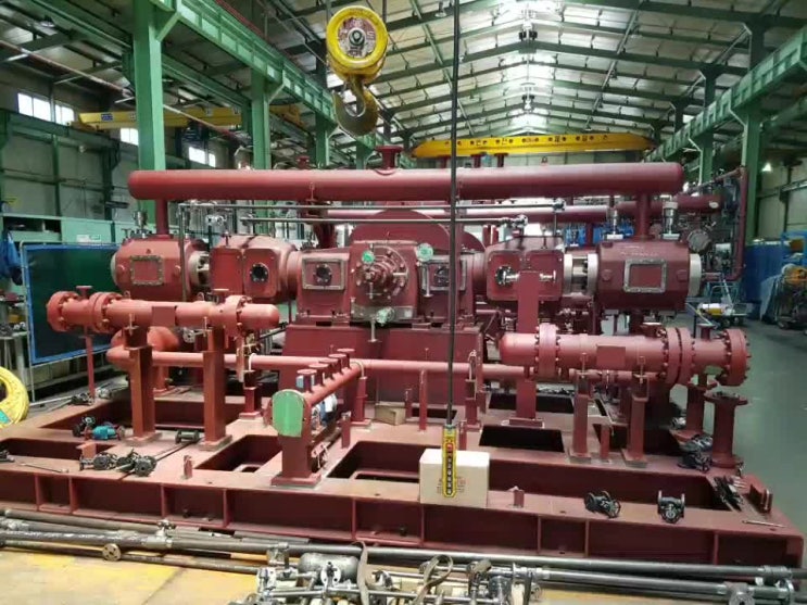  헬륨 가스압축기  He gas compressor, helium compressor 암모니아 가스 압축기  NH₃ gas compressor, ammonia compressor