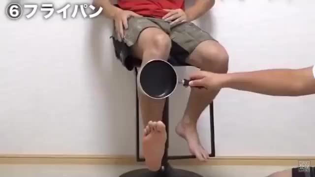 고통을 하모니카로 표현