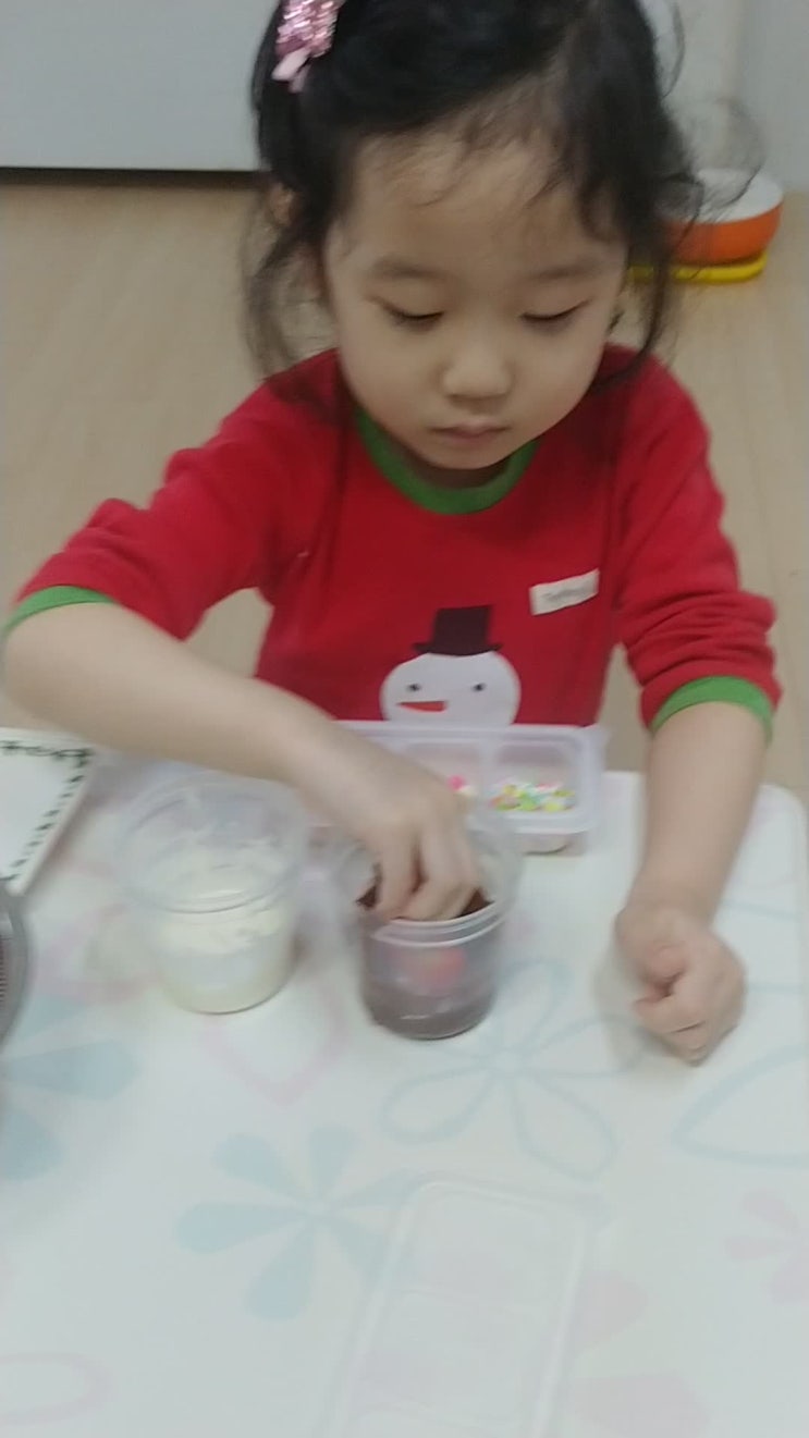  아이와 집에서 초코딸기 만들기