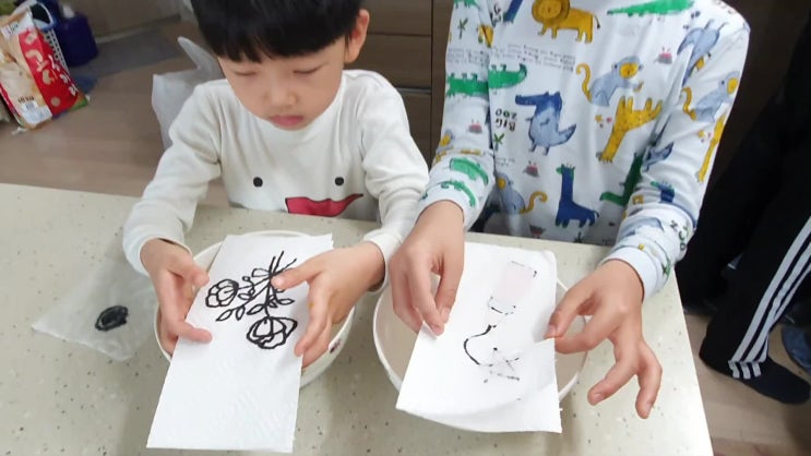  엄마표 미술놀이 집콕놀이 아무놀이챌린지 키친타올