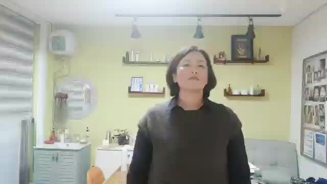  건강의 중요성은 알지만 저처럼 집중 결핍이신분들에게 꼭 권하고 싶은 초간단 굽은 등 굽은 어깨운동
