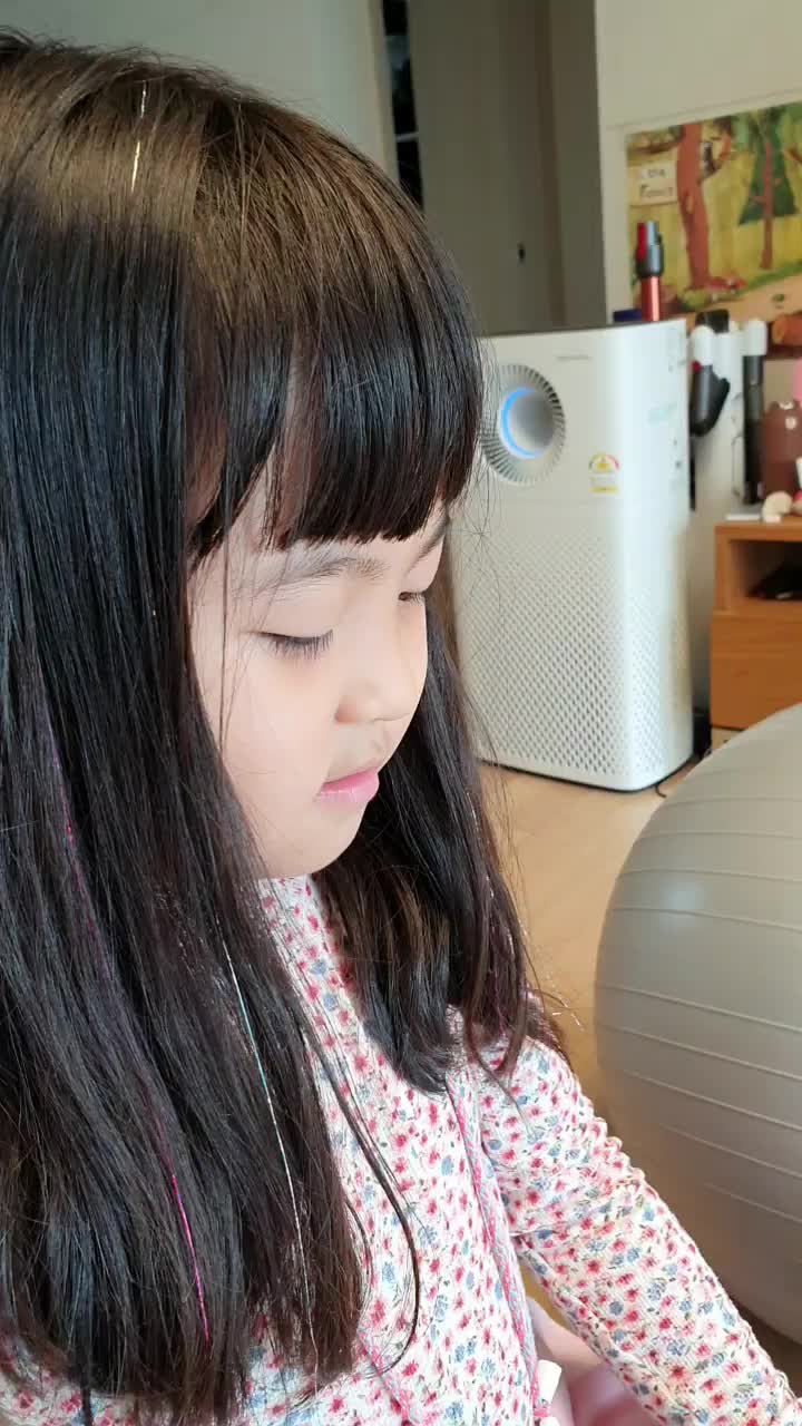  두근두근 언박싱, 초등학교 2학년 꼬마아가씨의 선물박스 오픈!!!
