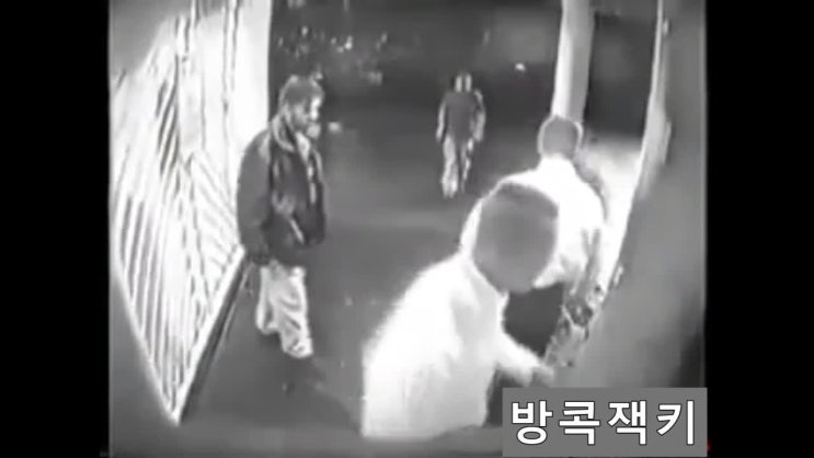  극한직업 외국의 나이트클럽 바운서