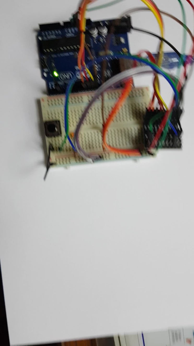 아두이노 우노에서 I/O 익스팬더 IC MCP23S17 연결하고 푸시버튼으로 LED 토글 동작 아두이노 우노에서 I/O 익스팬더 IC MCP23S17 연결하고 푸시버튼으로 LED 토글 동작