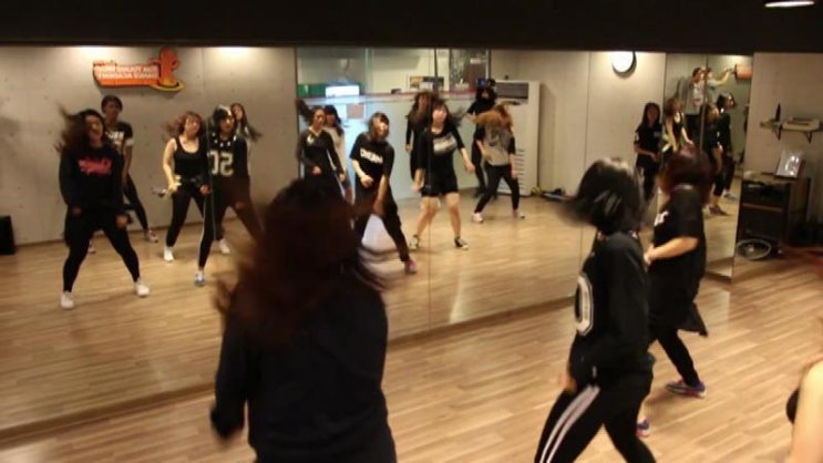  강남댄스학원 걸스힙합 안무 중급반영상 2014.10 (김영우댄스)