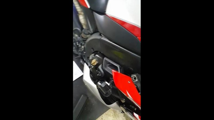  #YAMAHA R1 클러치아웃터,디스크,플레이트 교환전 시동영상 
