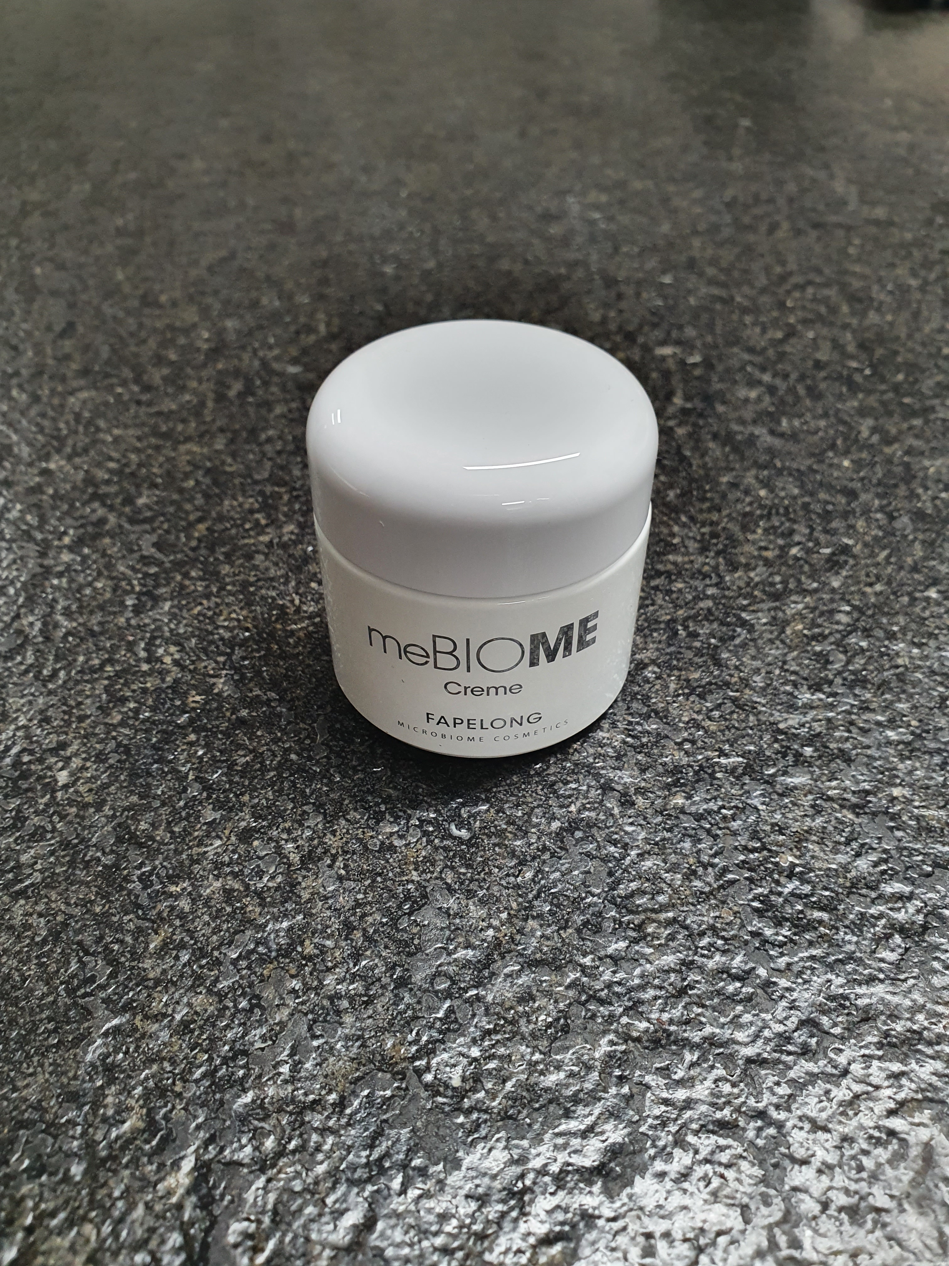 SmartStore review media