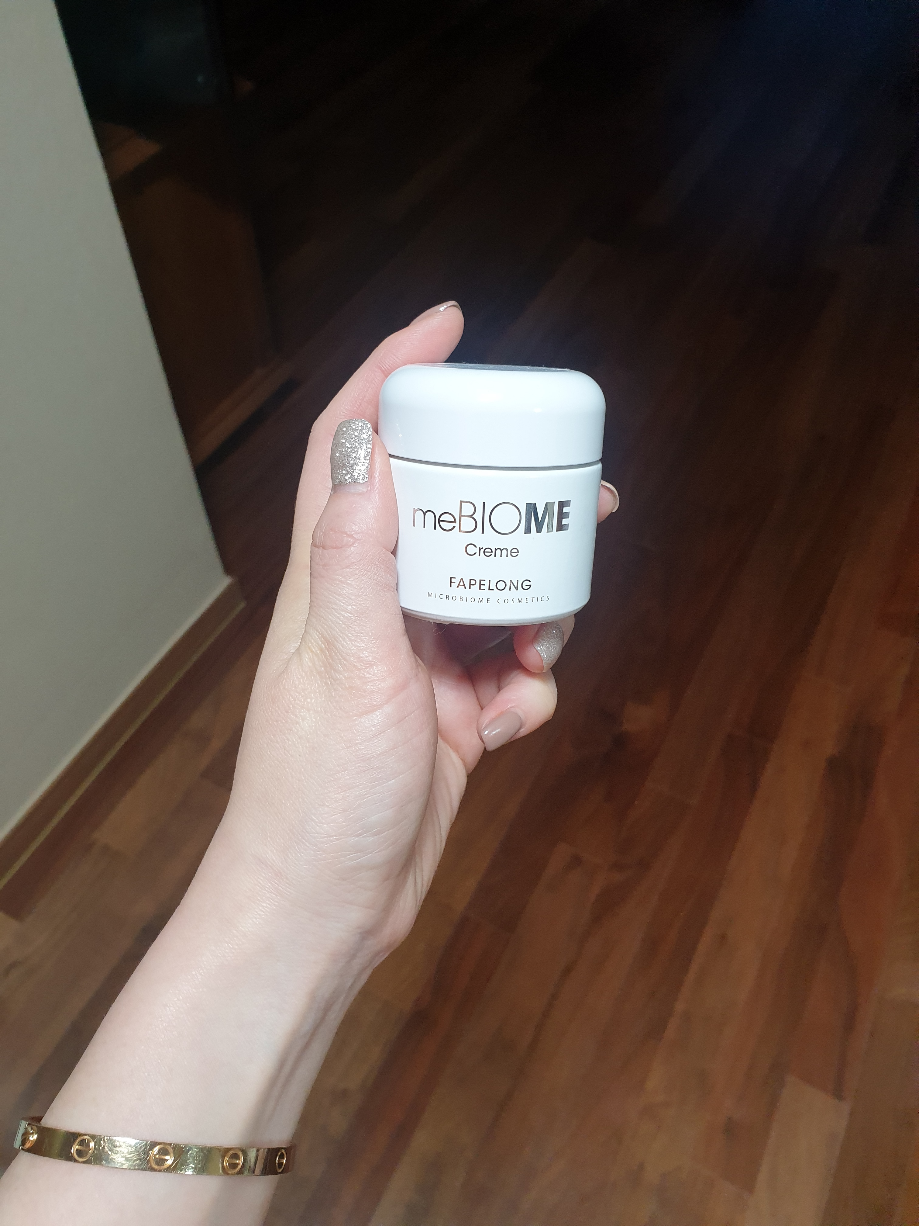SmartStore review media