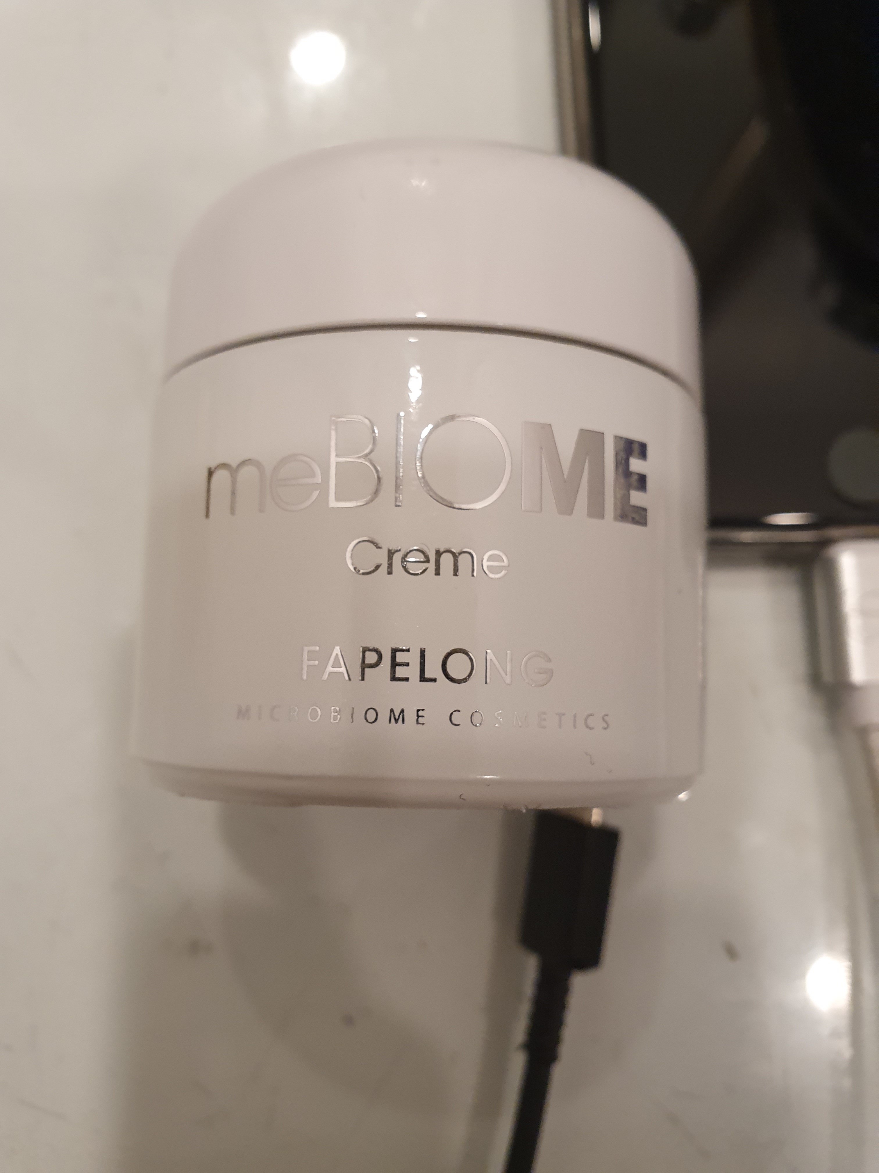 SmartStore review media