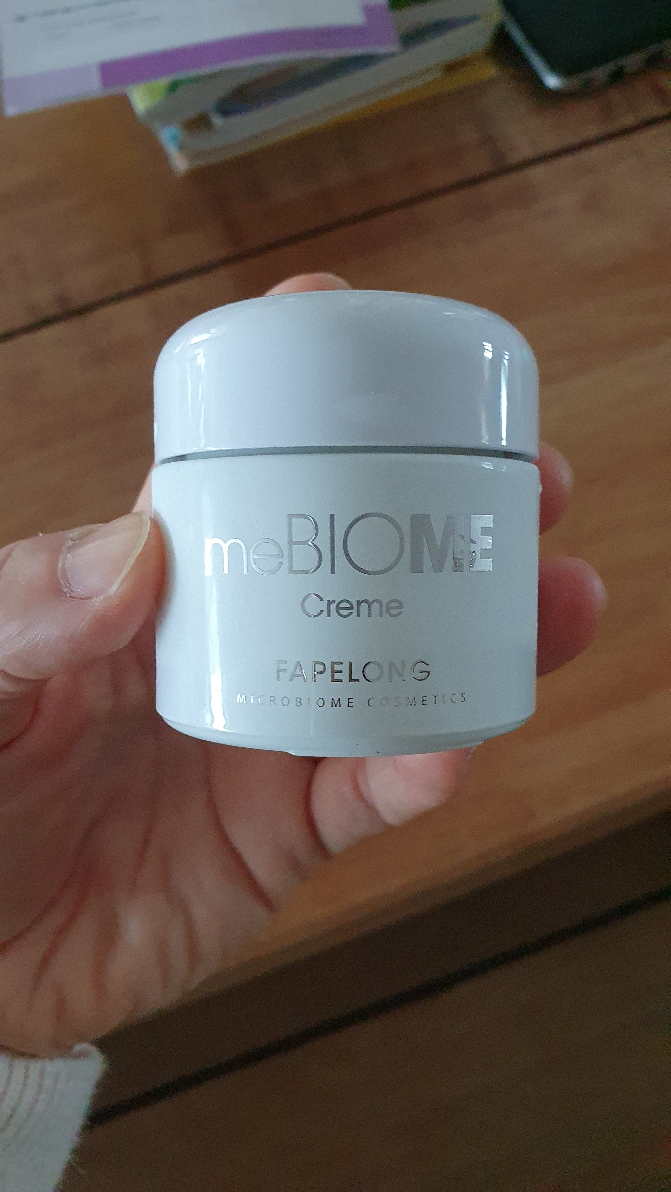 SmartStore review media
