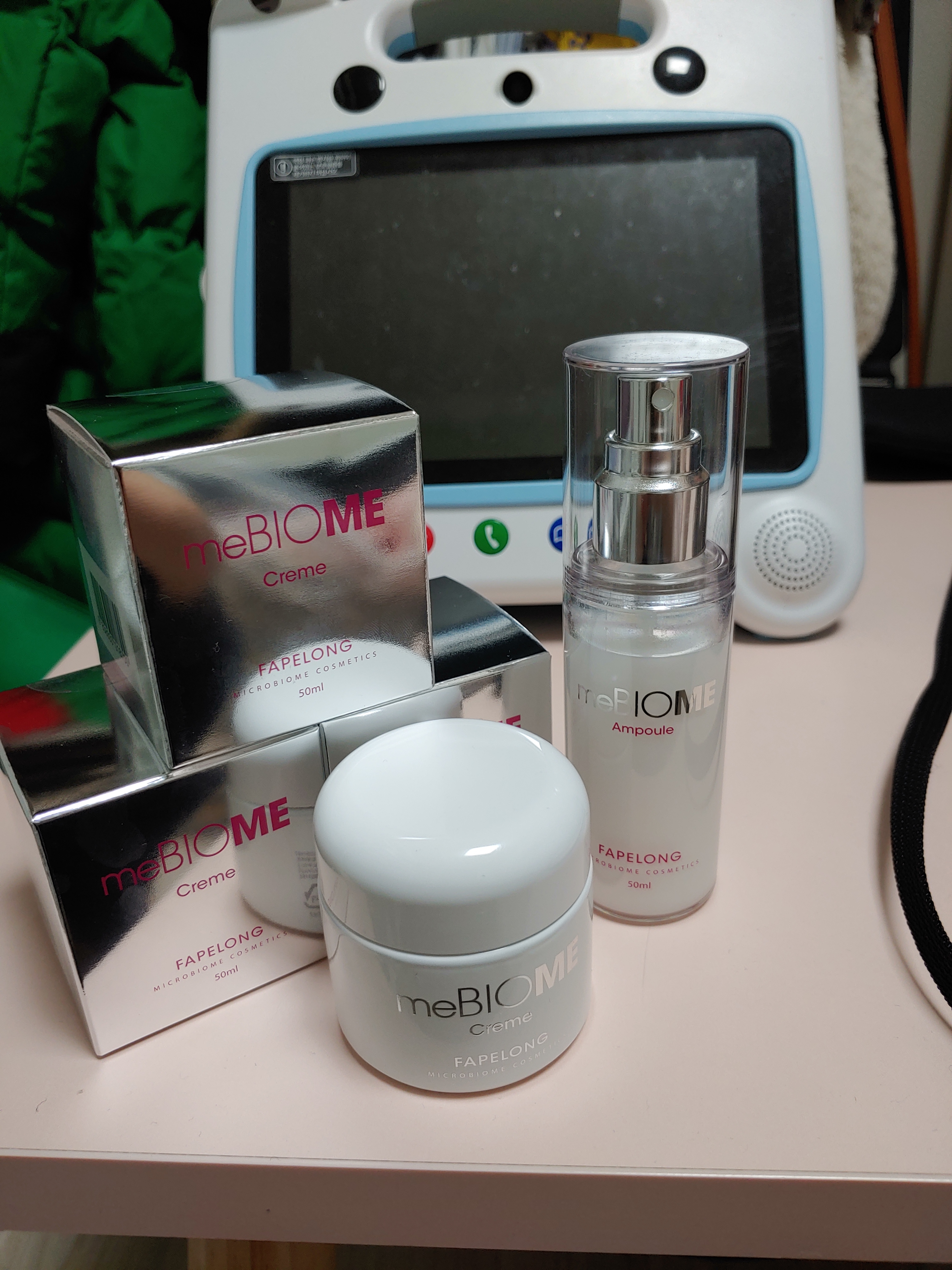 SmartStore review media