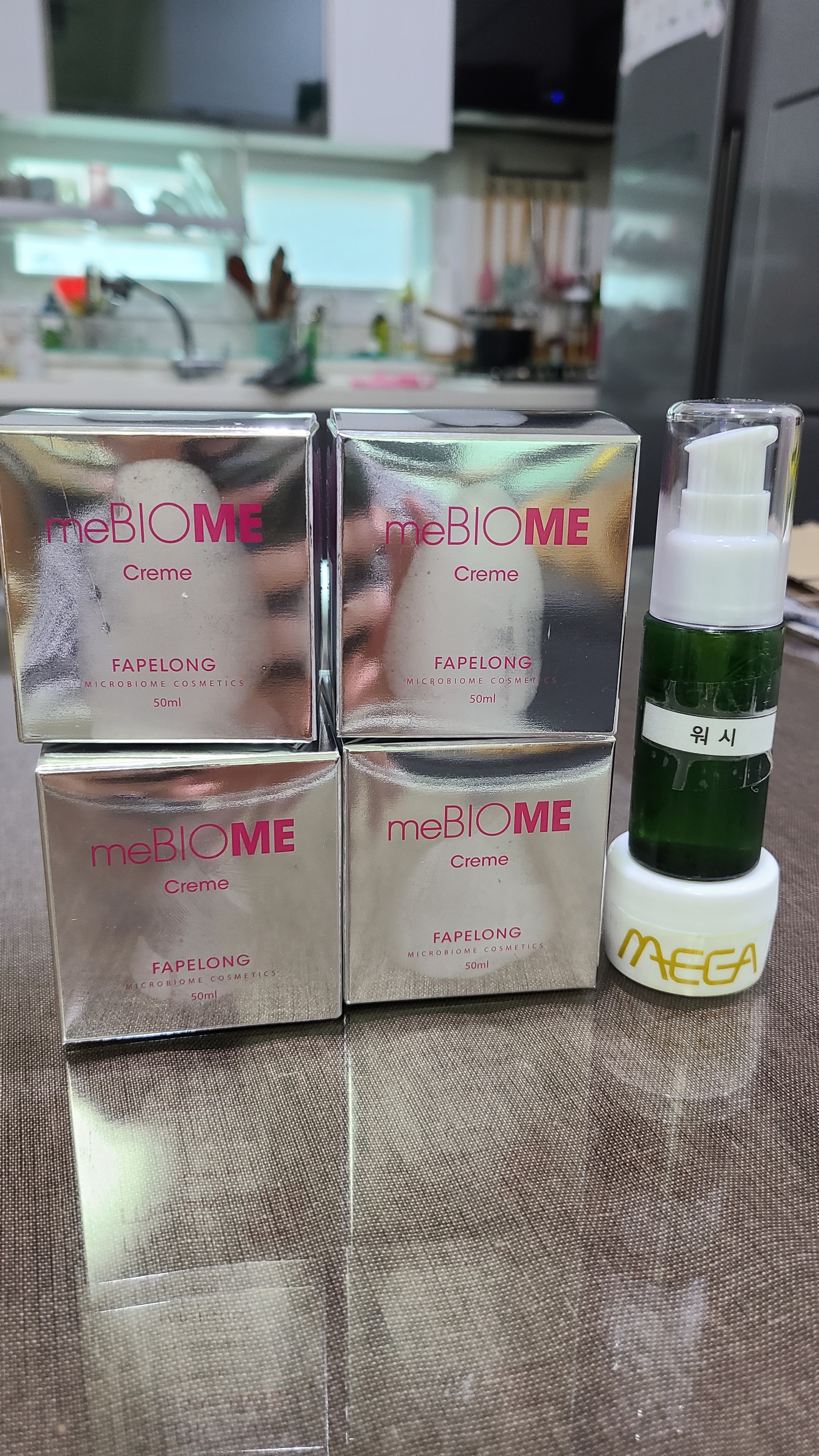 SmartStore review media