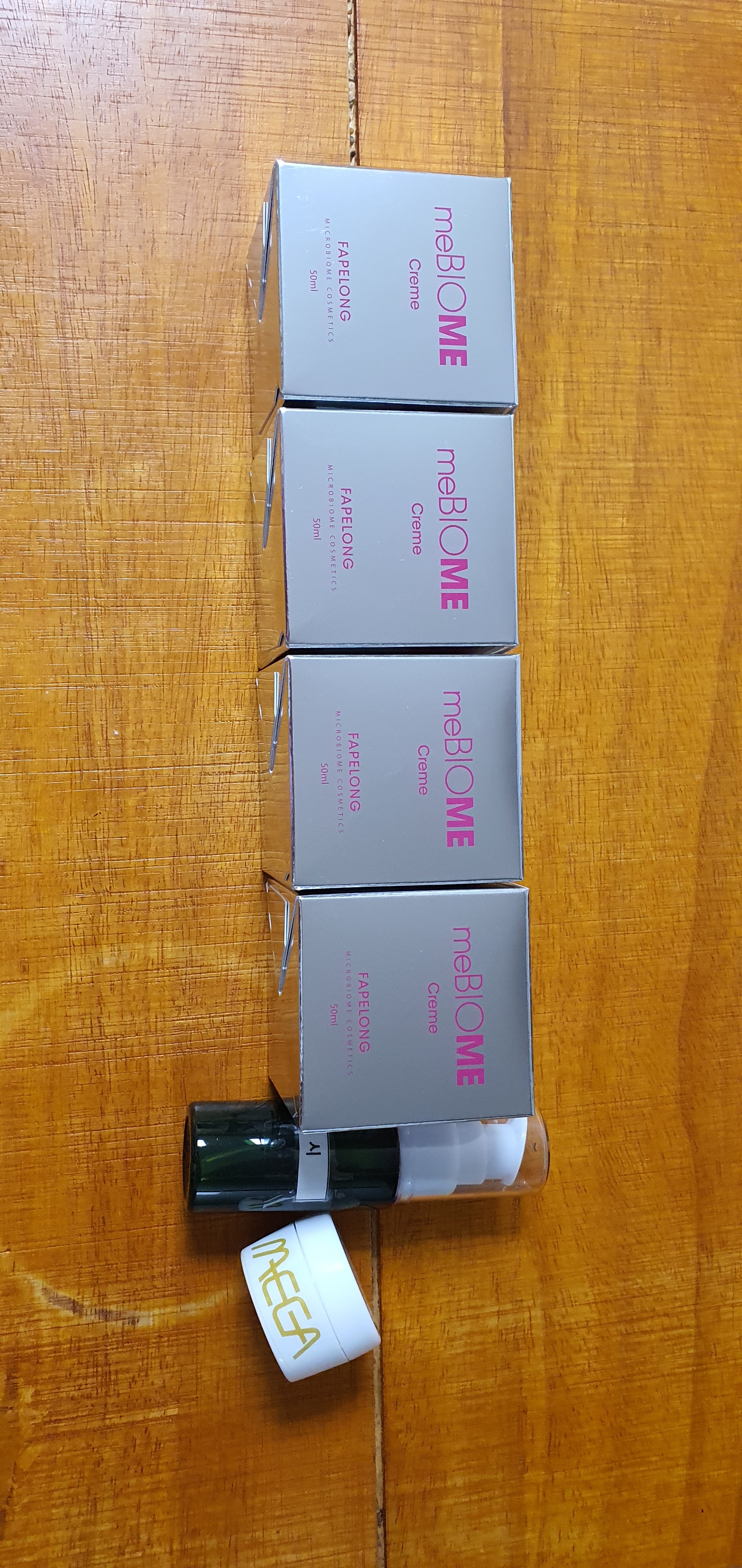 SmartStore review media