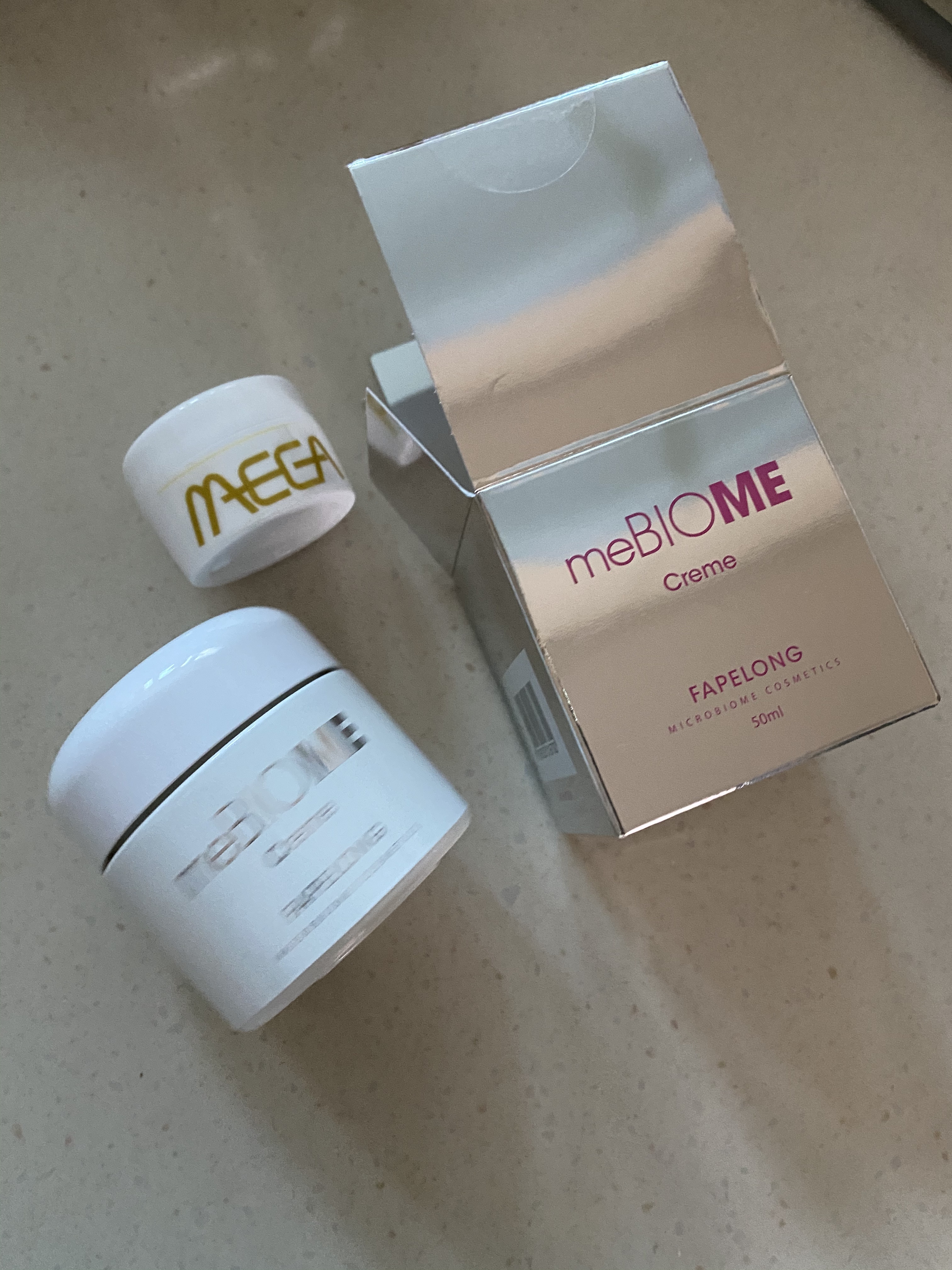 SmartStore review media