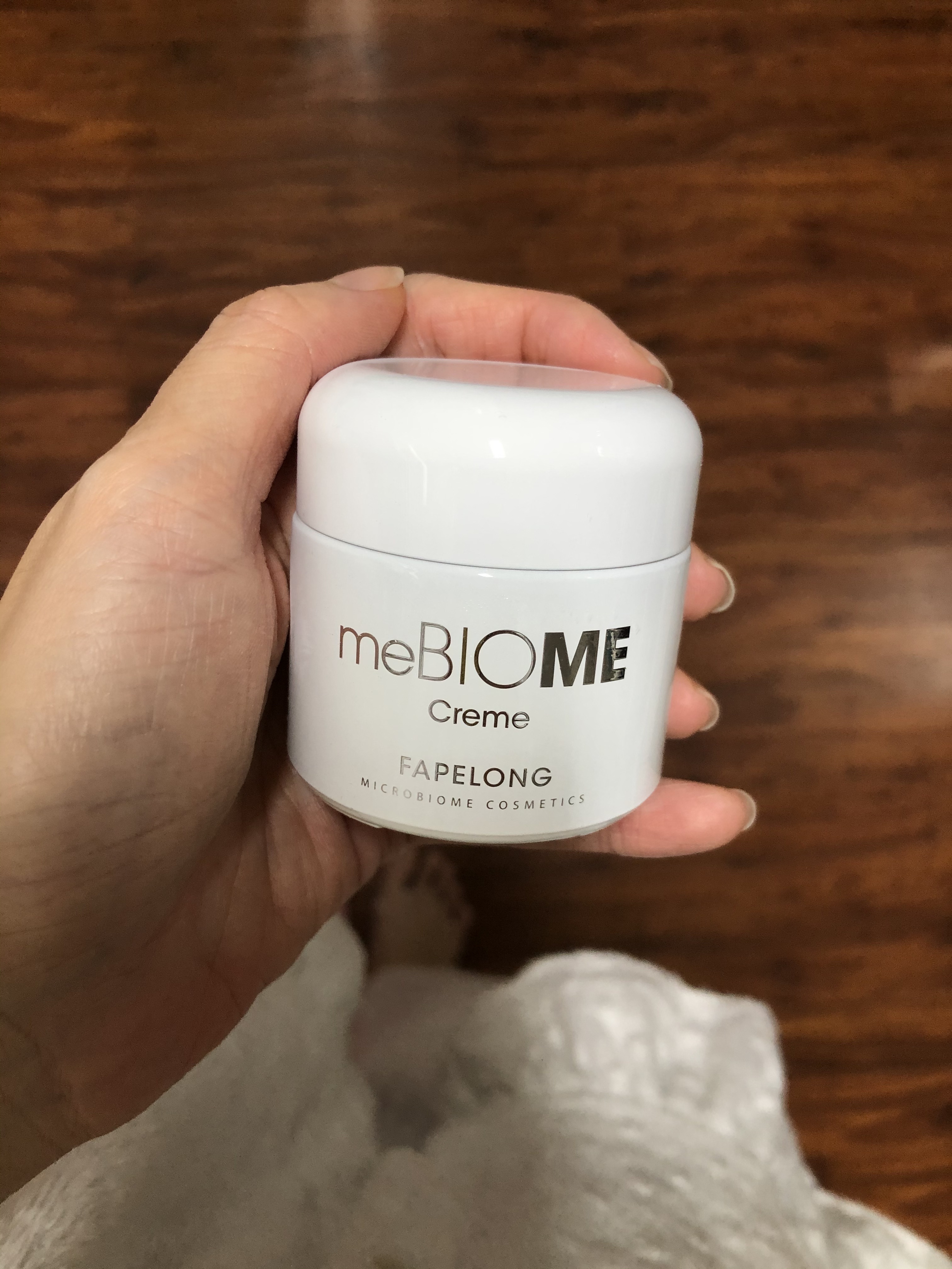 SmartStore review media