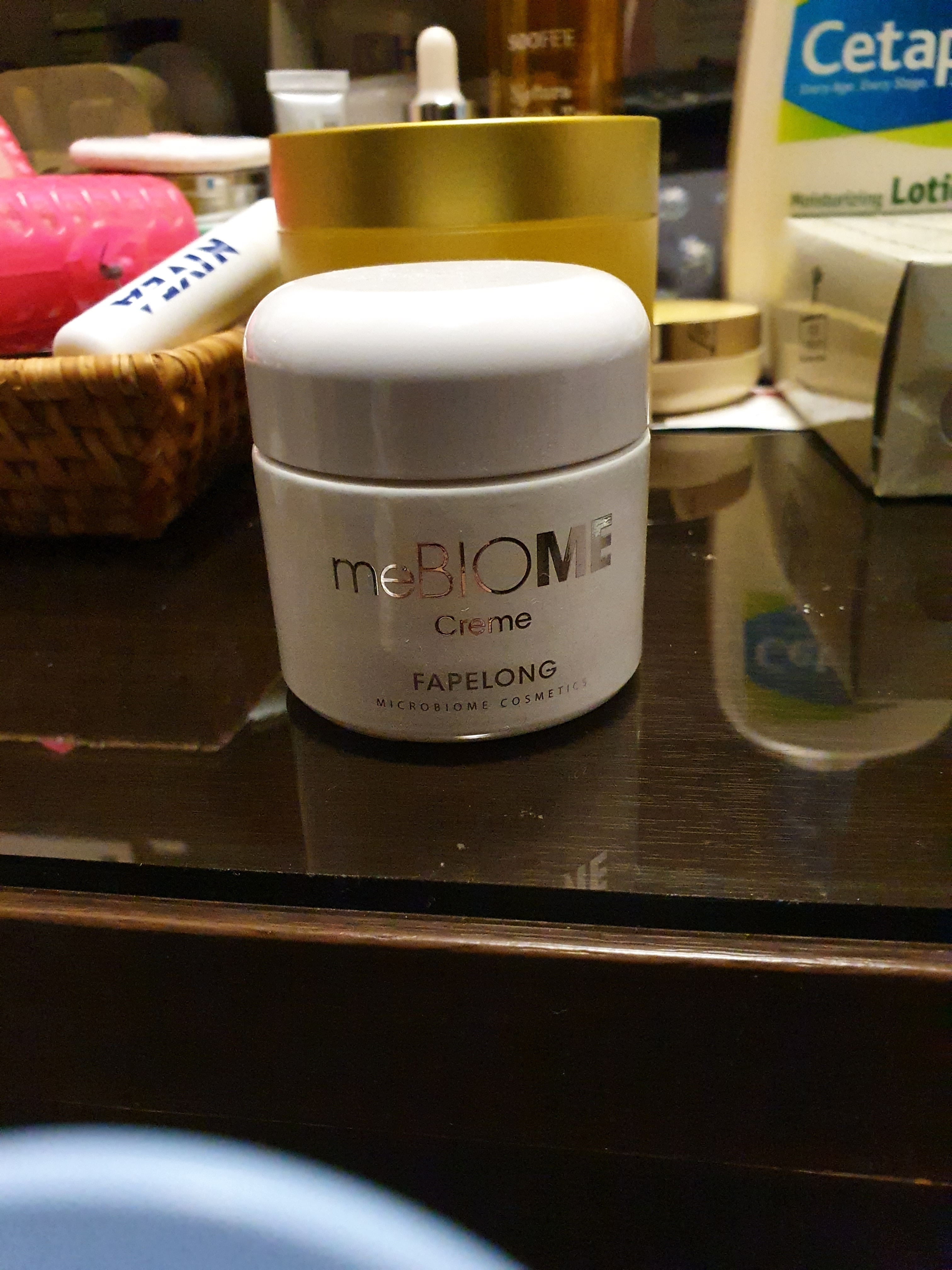 SmartStore review media