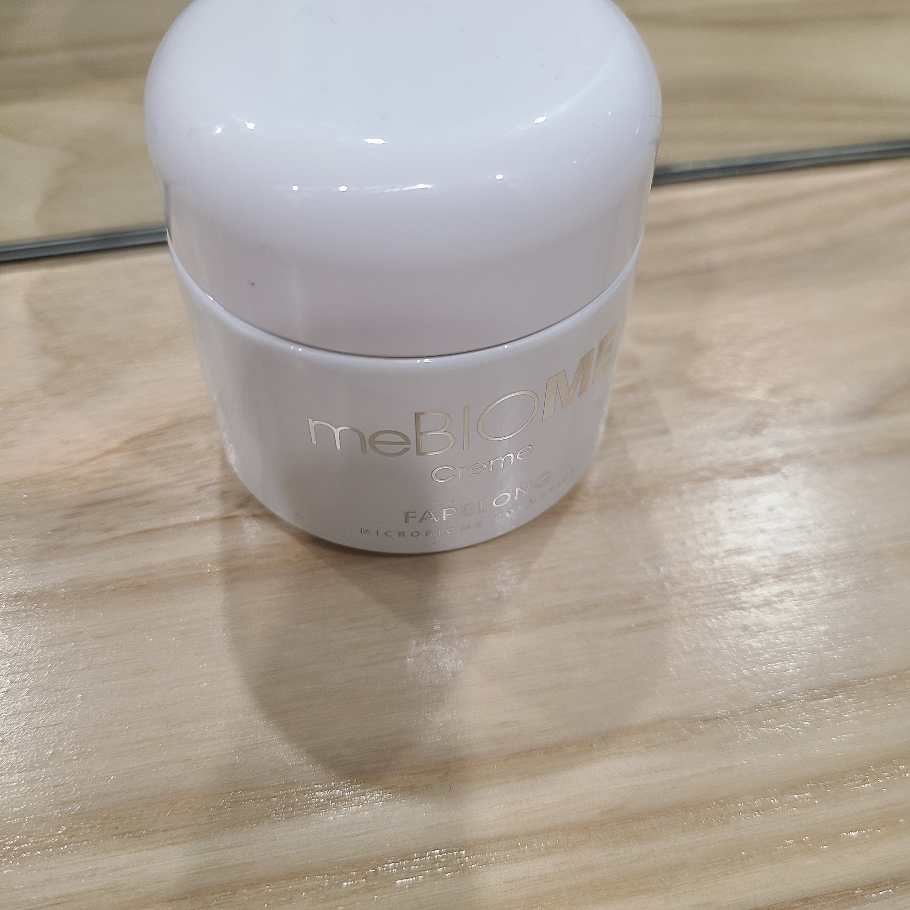 SmartStore review media