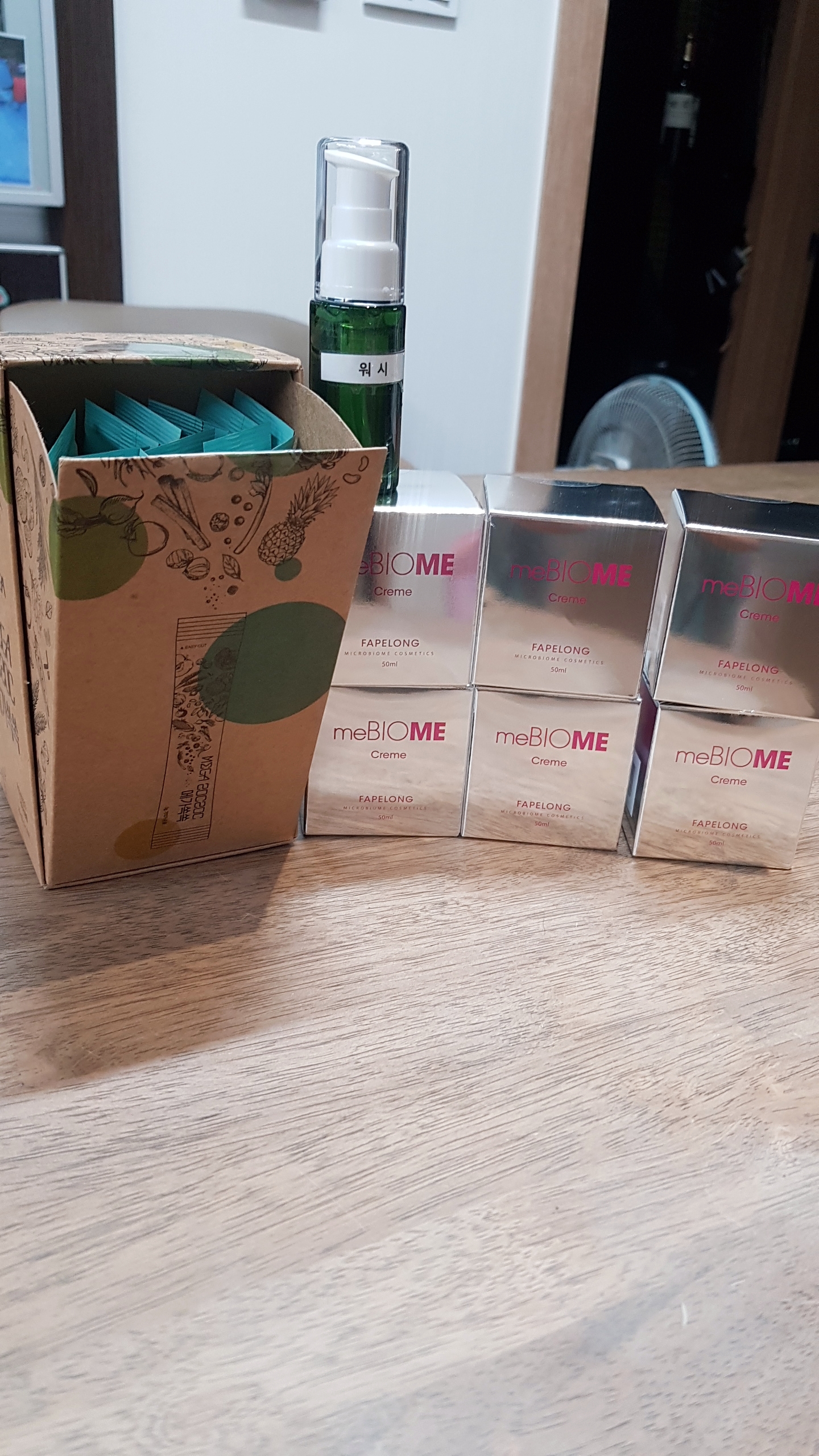 SmartStore review media