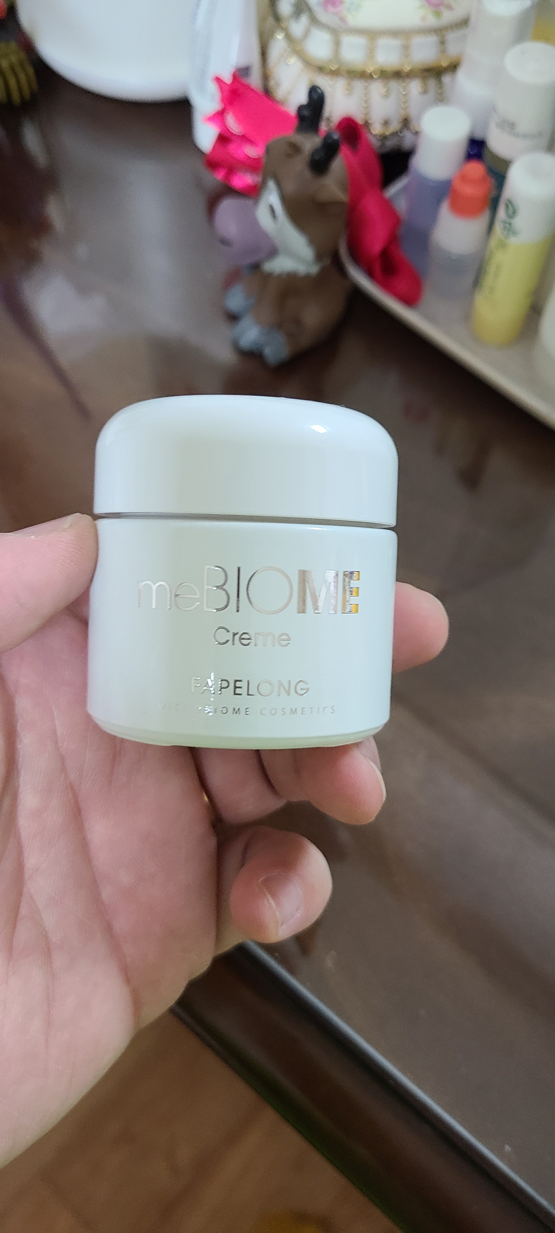 SmartStore review media