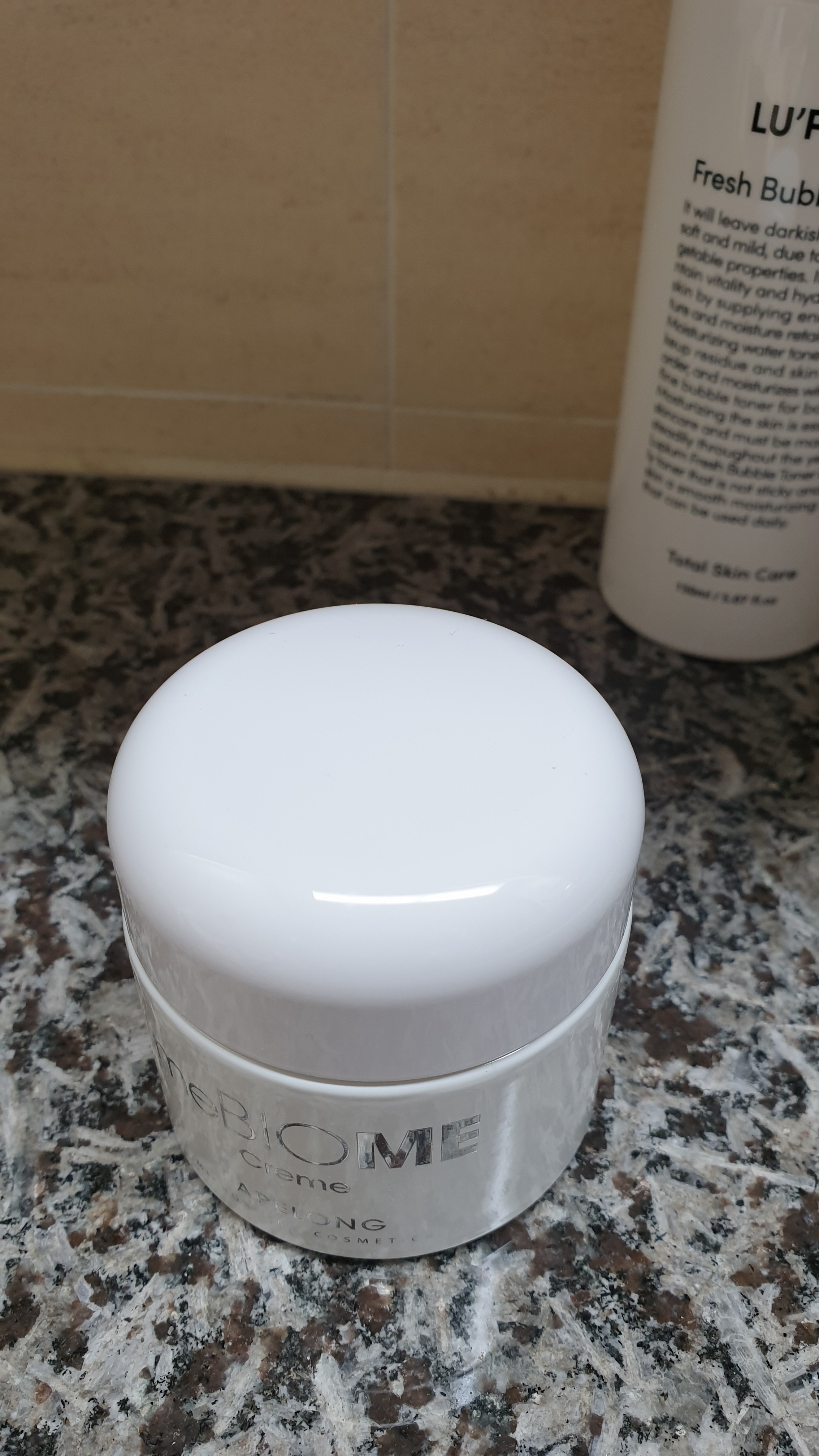 SmartStore review media