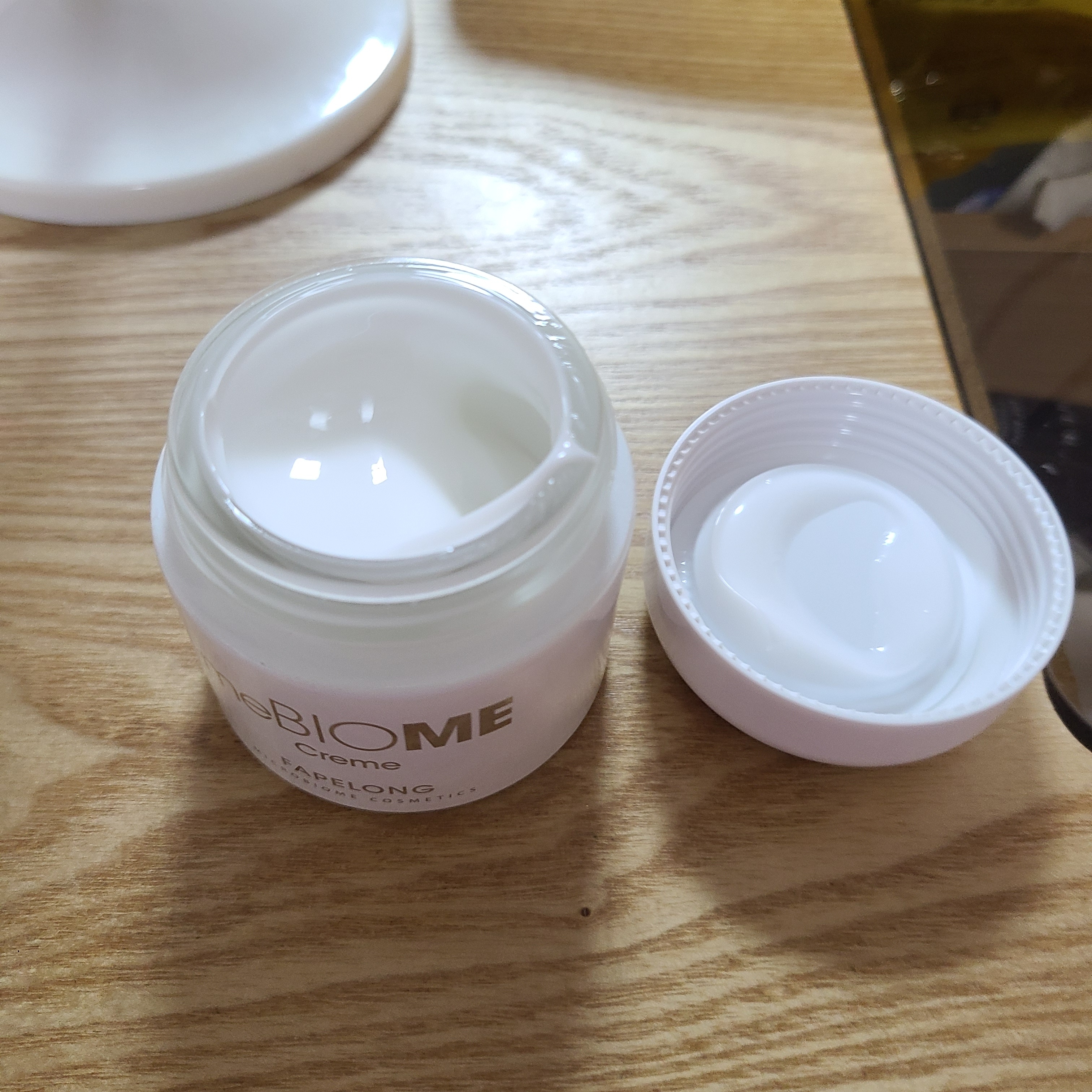 SmartStore review media
