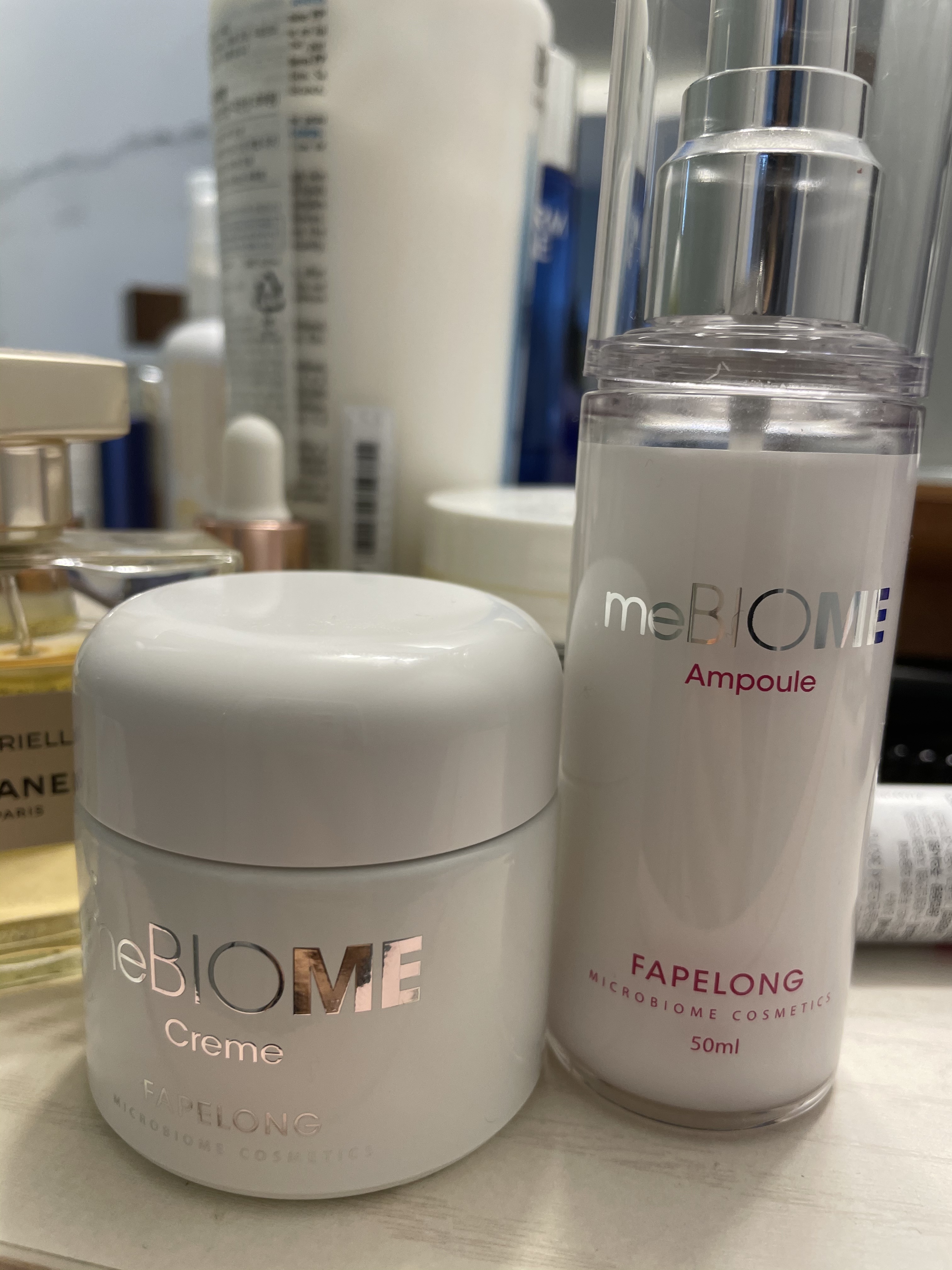 SmartStore review media