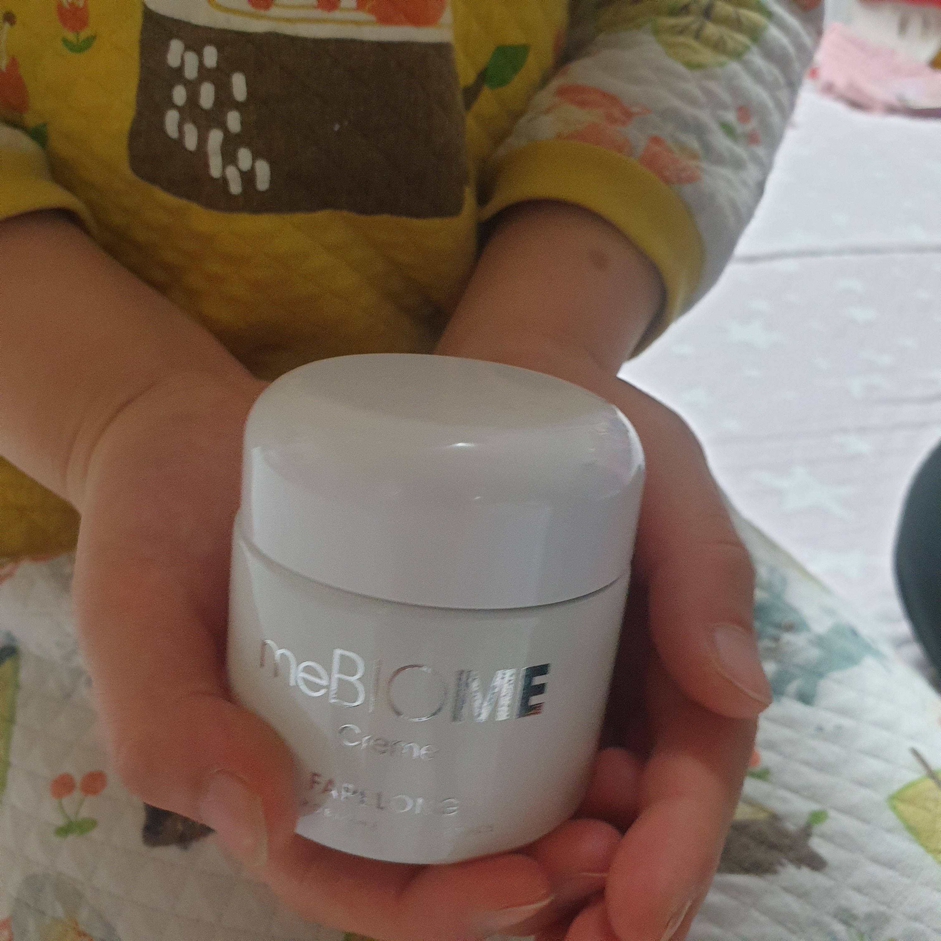 SmartStore review media