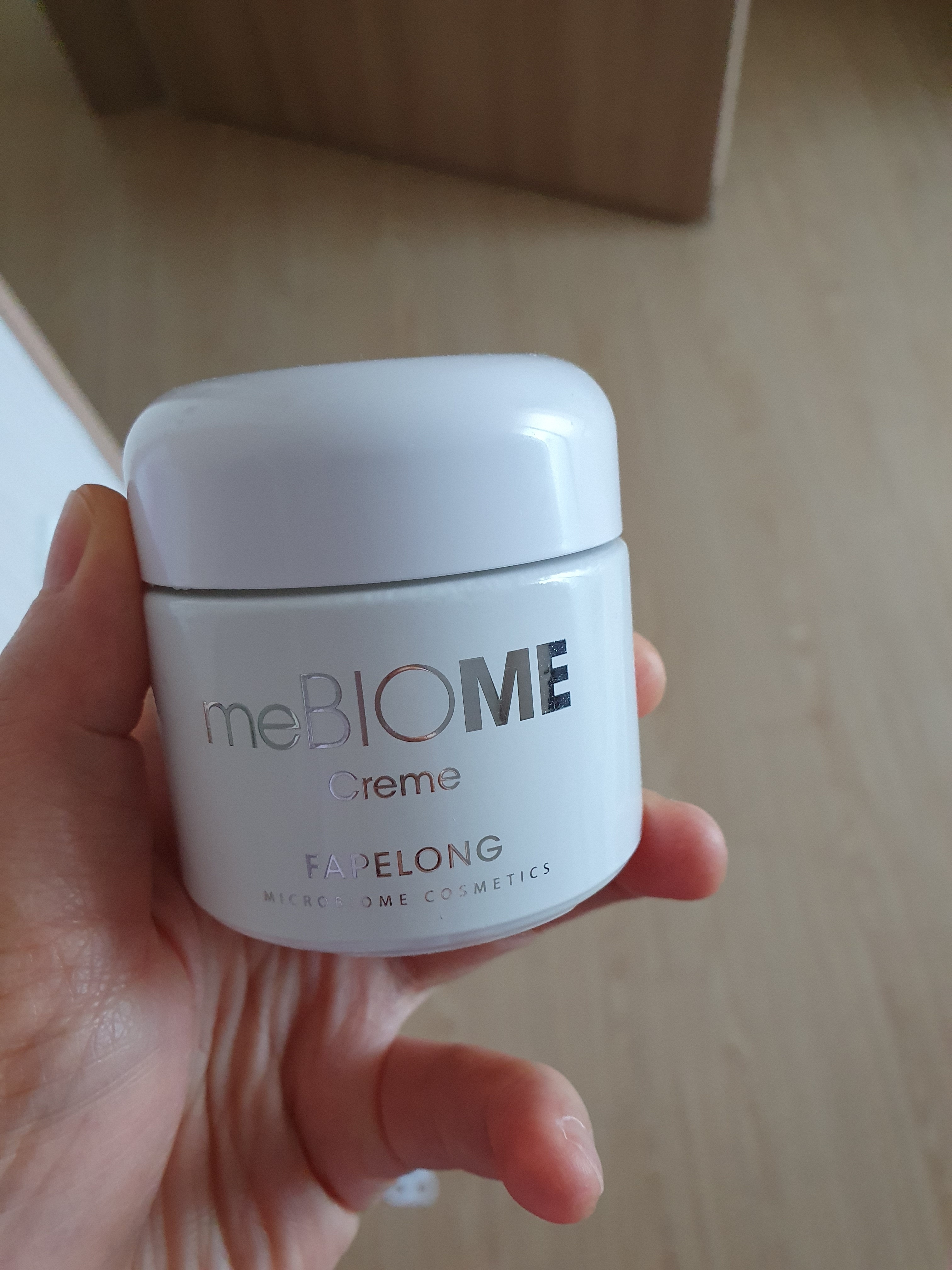 SmartStore review media