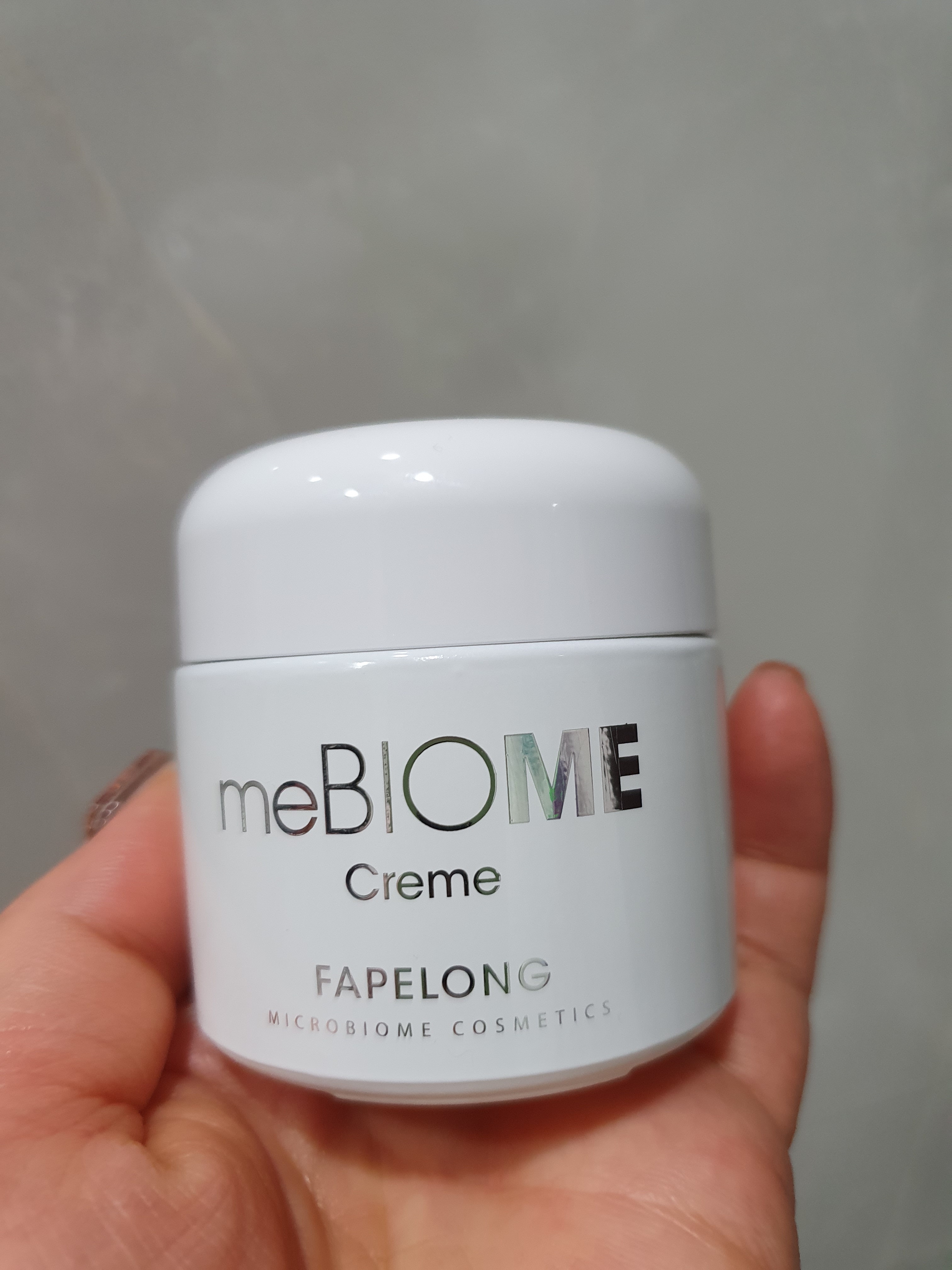SmartStore review media