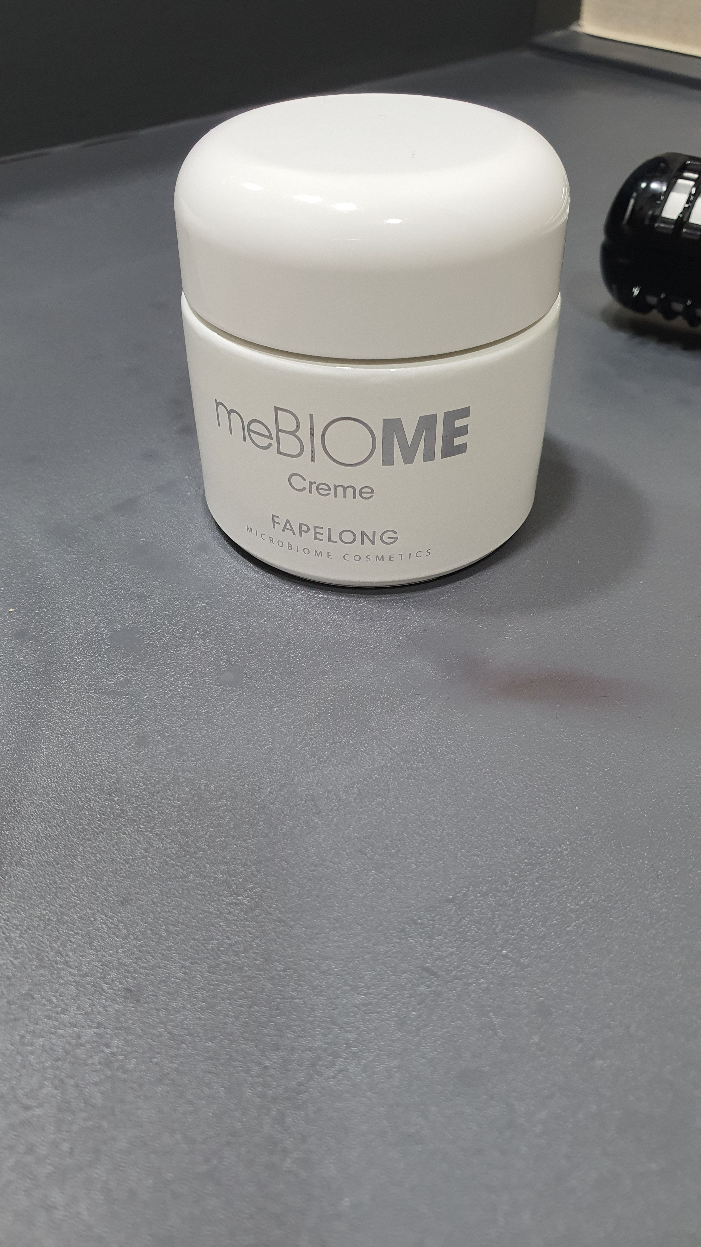 SmartStore review media
