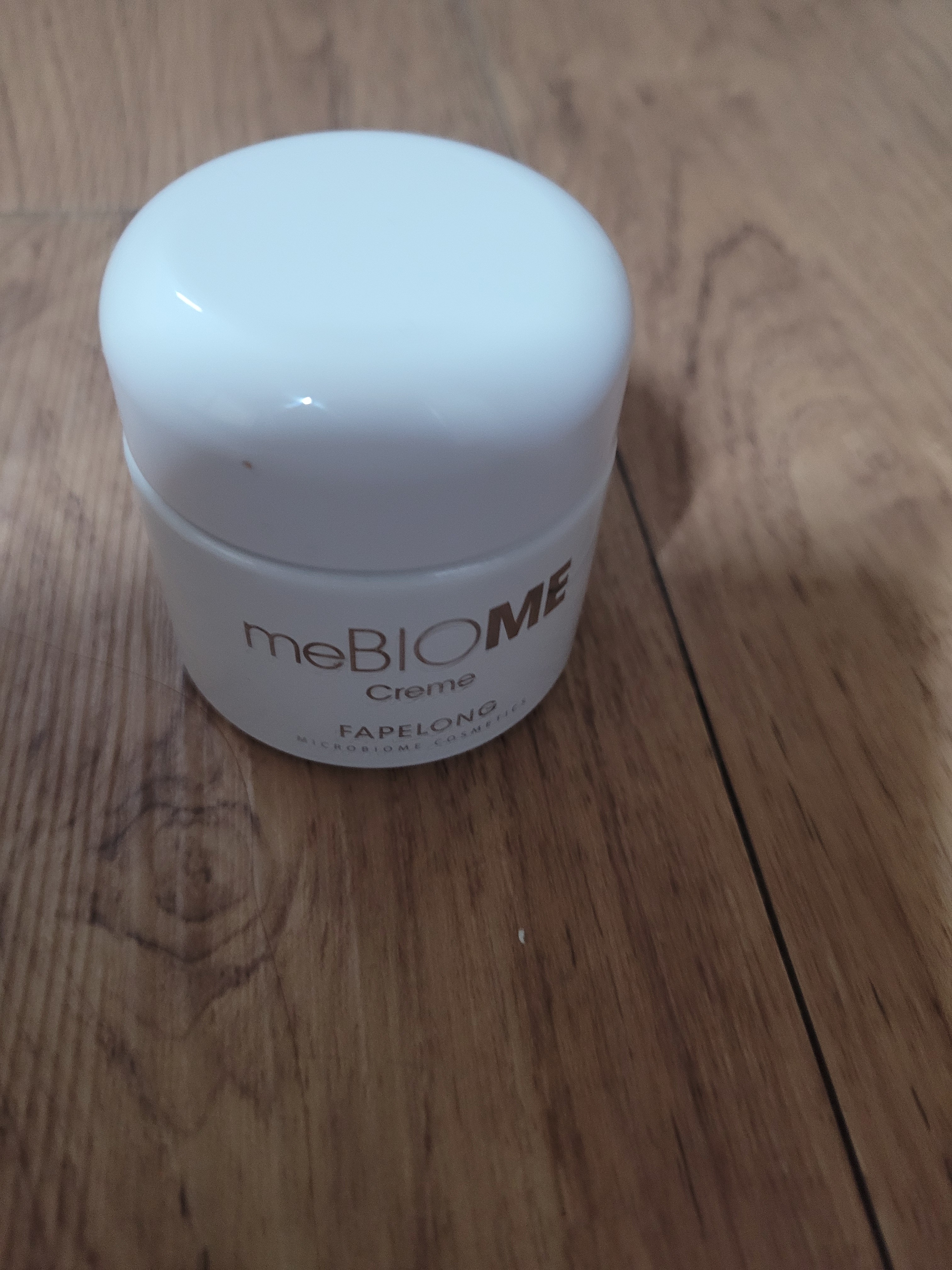 SmartStore review media