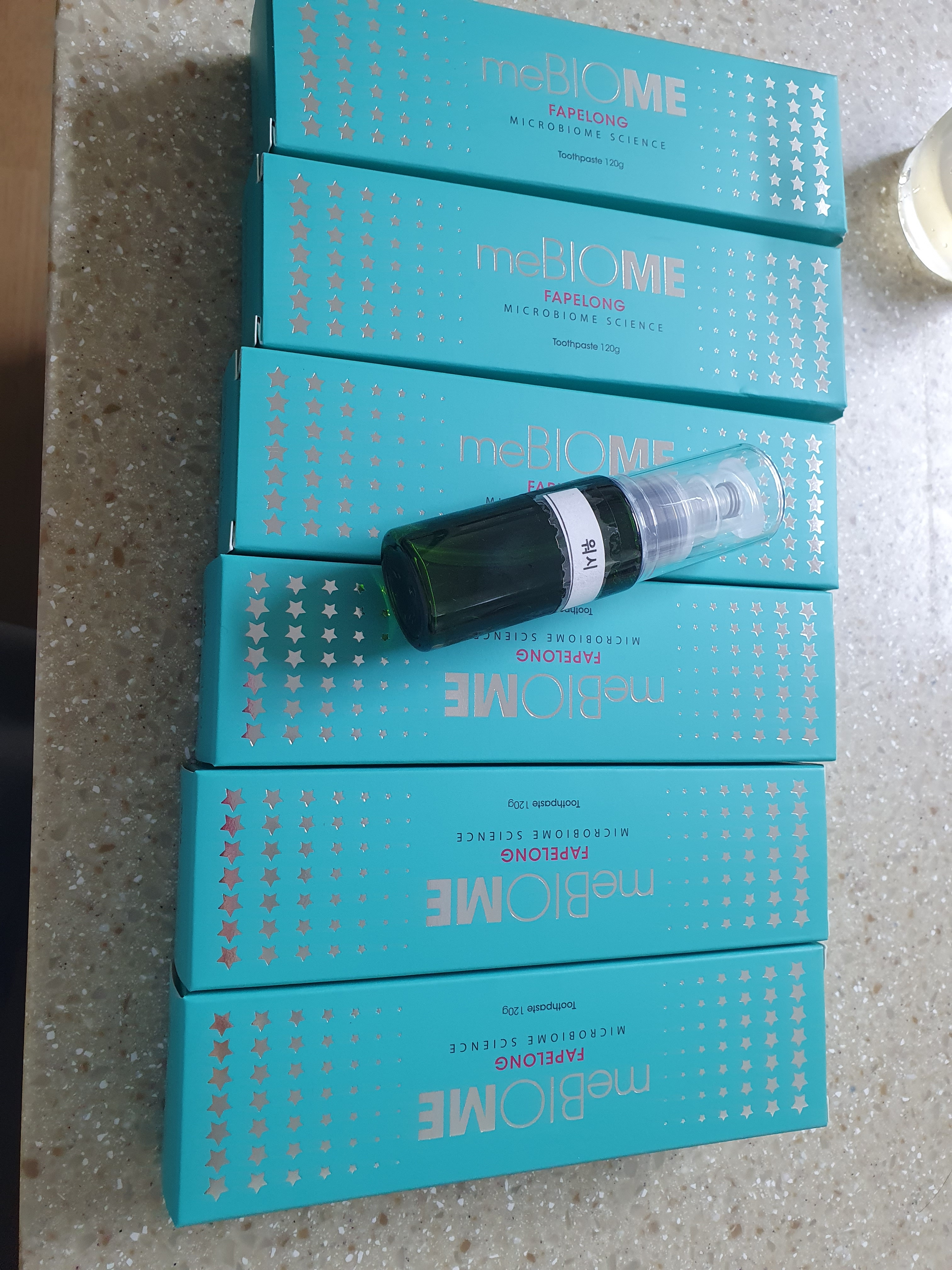 SmartStore review media