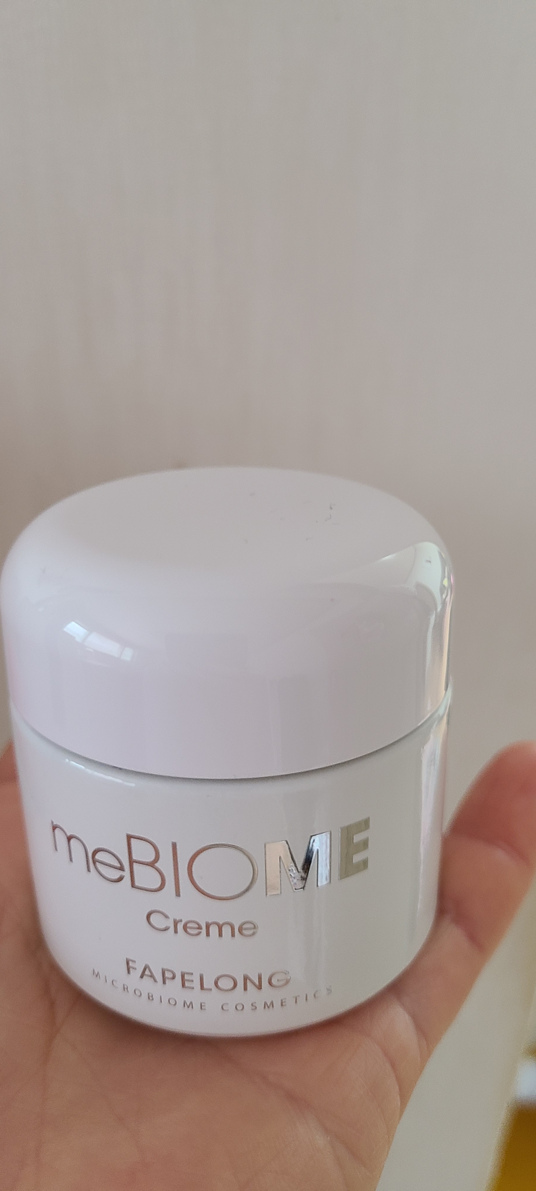 SmartStore review media
