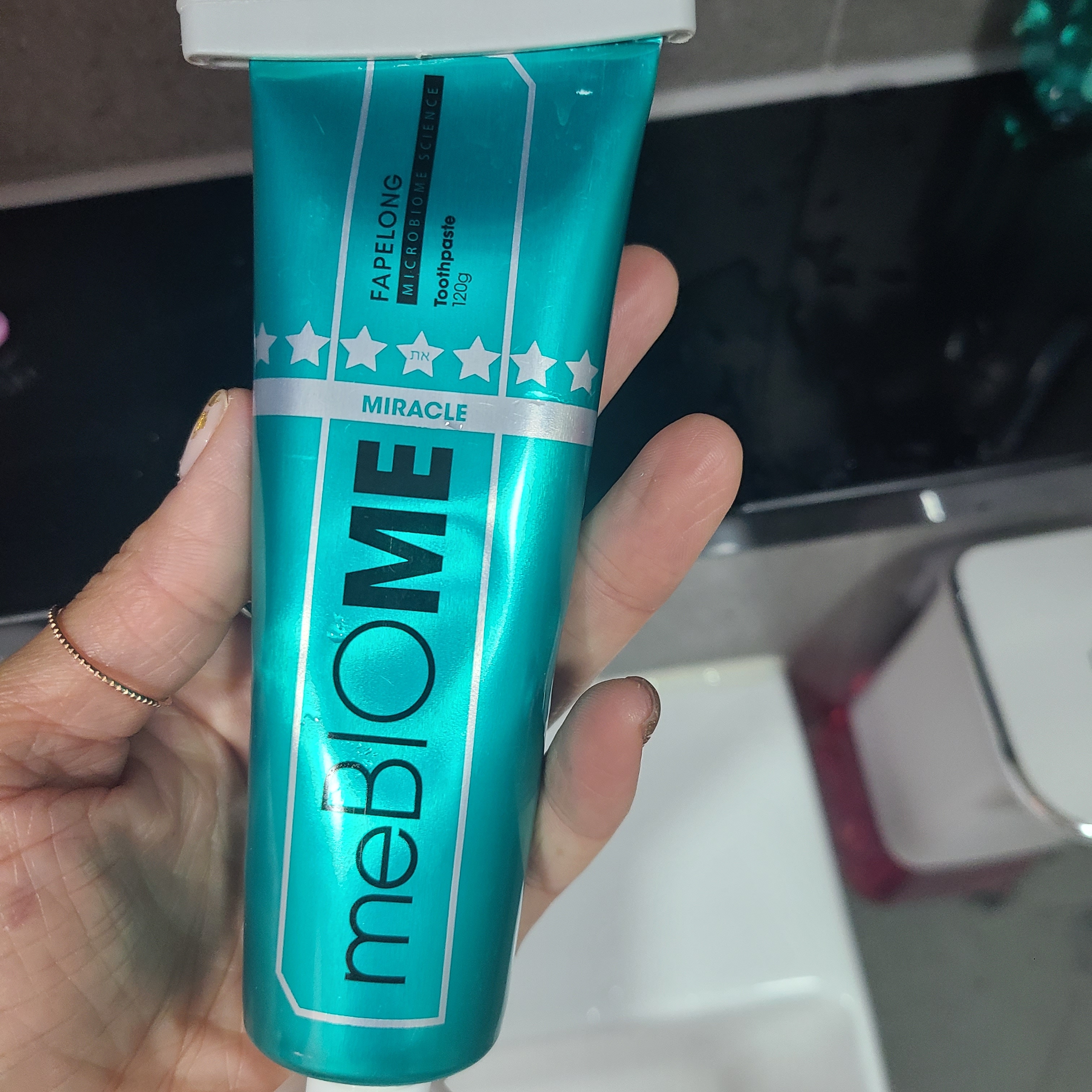 SmartStore review media