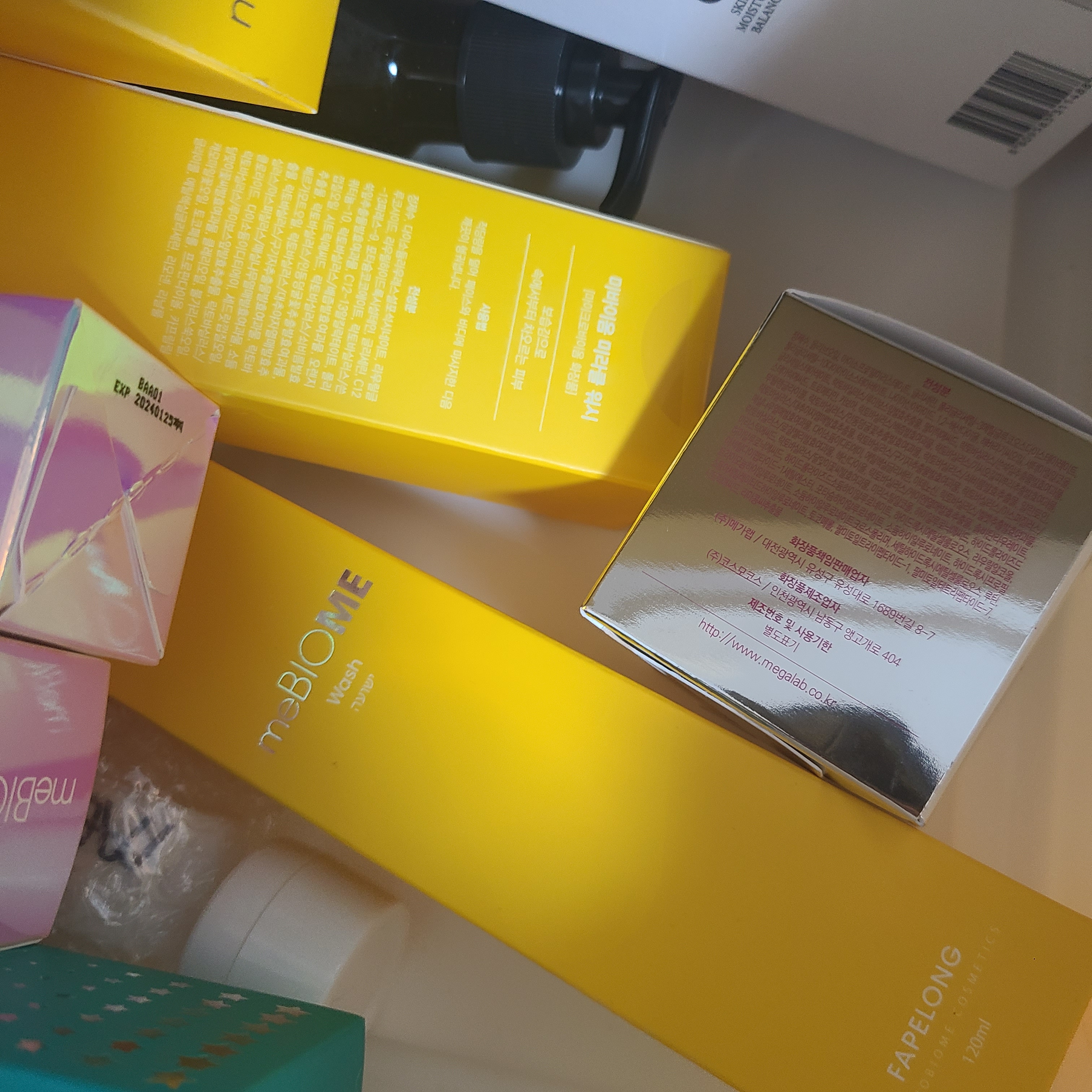 SmartStore review media